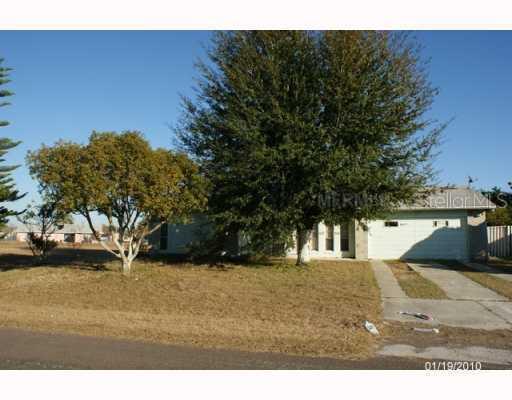 236 E Cedarwood Cir., Kissimmee, FL 34743