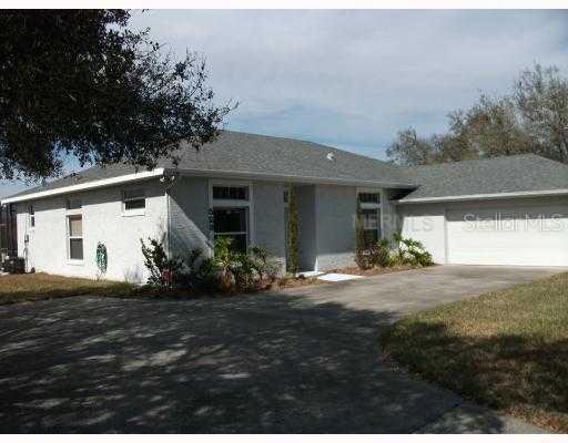 523 Bar Dr., Poinciana, FL 34759