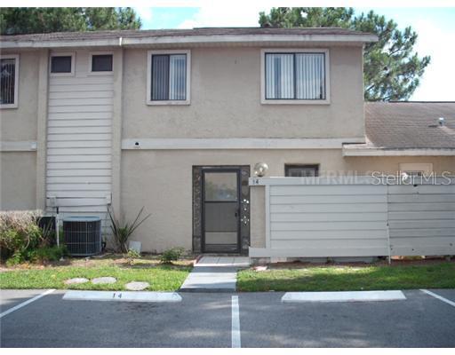 14 Pine Island Cir., Kissimmee, FL 34743