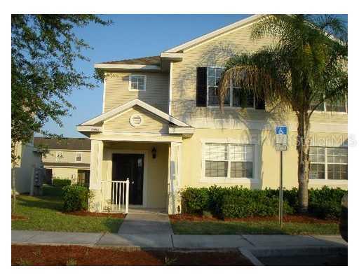 4984 Town Ter. #NORTH, Kissimmee, FL 34758