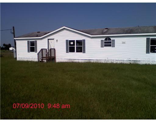 327 Cesara Estates Dr., Mulberry, FL 33860