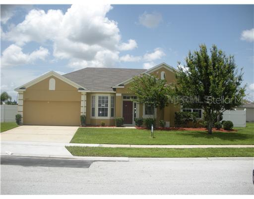 2707 Woodstream Cir., Kissimmee, FL 34743