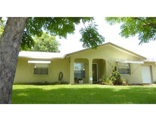 758 Royal Palm Dr., Kissimmee, FL 34743