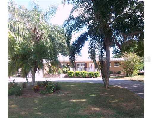 250 SW Lake Howard Dr., Winter Haven, FL 33880