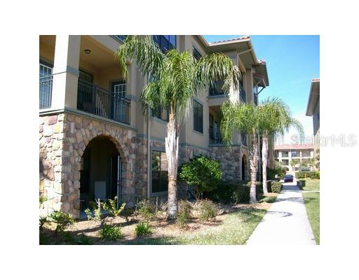 906 Charo Pkwy. #433, Davenport, FL 33897