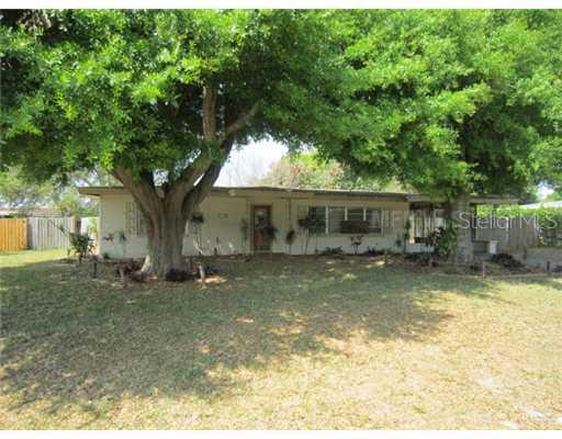 2578 14th St., Winter Haven, FL 33884