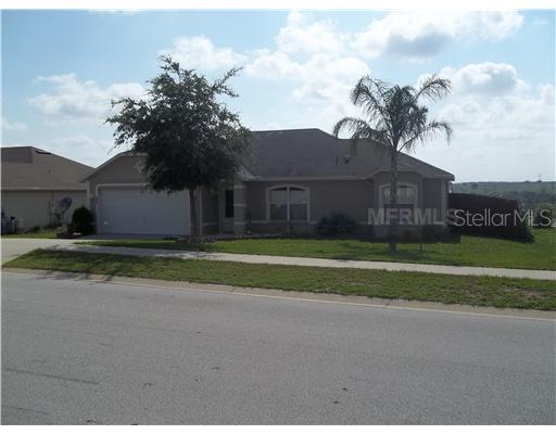 732 Cherry Laurel St., Minneola, FL 34715