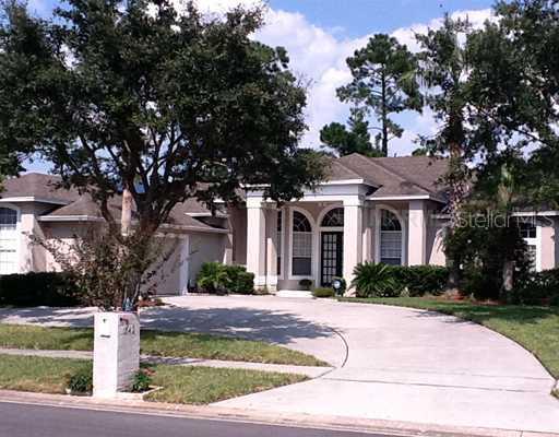 1842 Carillon Park Dr., Oviedo, FL 32765