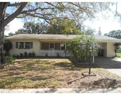2012 Oliver Pl., Winter Haven, FL 33881