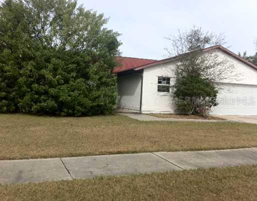 2462 Pine Chase Cir., St. Cloud, FL 34769