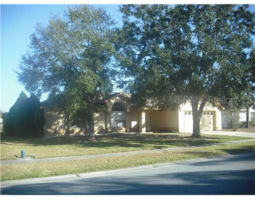 2432 Coco Bay Cir., Kissimmee, FL 34743