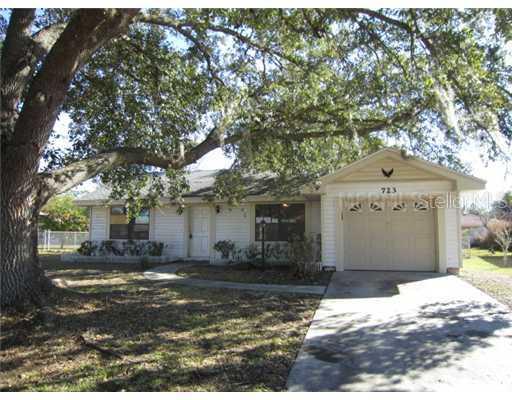 723 Bogie Ct., Poinciana, FL 34759