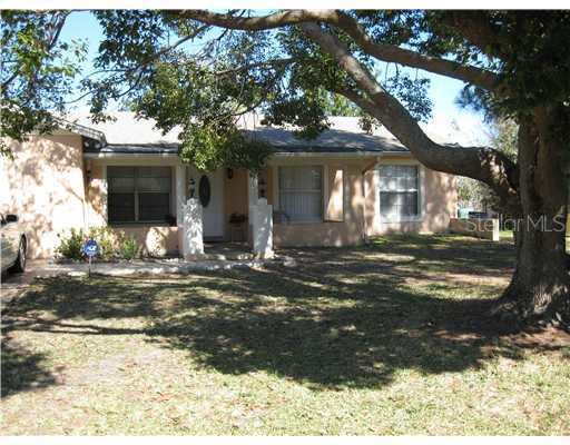 145 Poinsettia Dr., Kissimmee, FL 34743