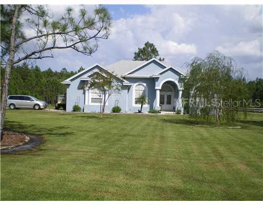806 Hidden Palms Dr., Davenport, FL 33897
