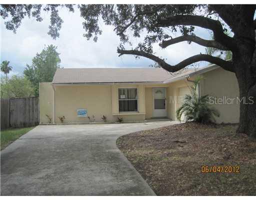 410 Ball Ct., Poinciana, FL 34759