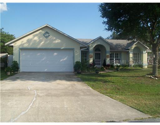 941 Louvre Ct., Kissimmee, FL 34759