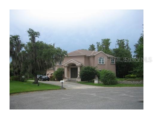 2413 Nightingale Ln., Kissimmee, FL 34746