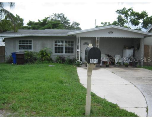 909 Indiana Ave., St. Cloud, FL 34769