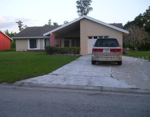 844 E Flag Ln., Kissimmee, FL 34759