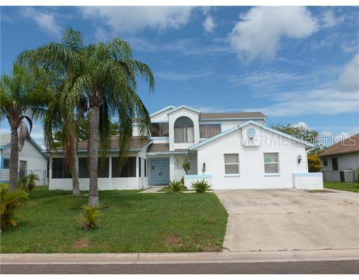 271 Satinwood Cir., Kissimmee, FL 34743