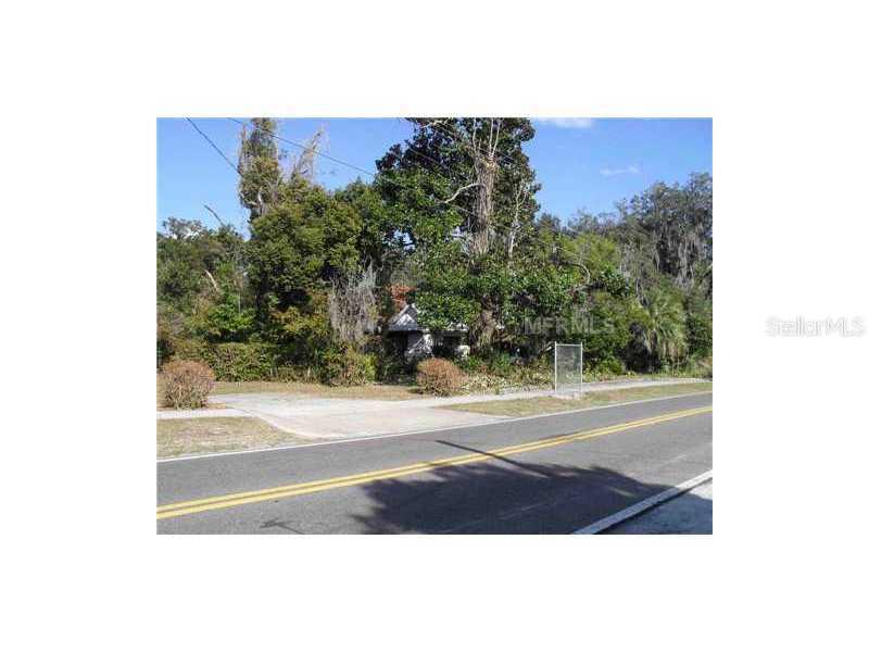 7905 Bates Rd., Orlando, FL 32807