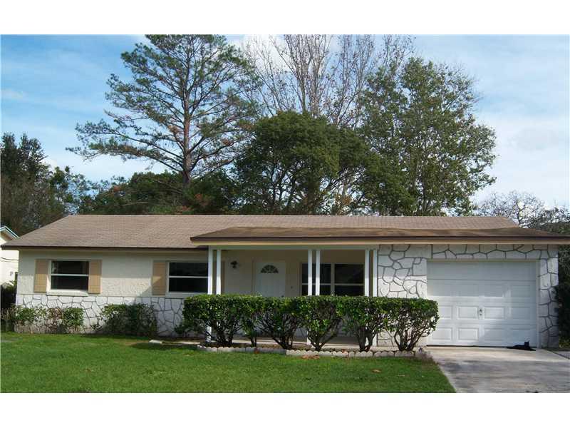 425 Georgia Ave., St. Cloud, FL 34769