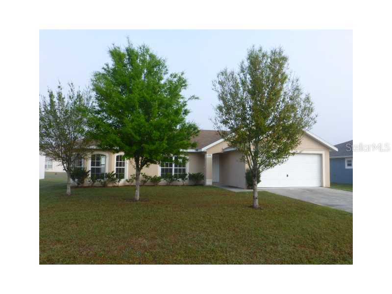 450 Eagle Dr., Poinciana, FL 34759