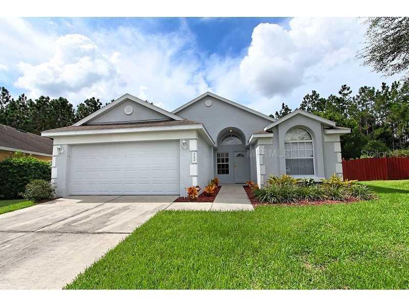 502 Oxford Dr., Davenport, FL 33897