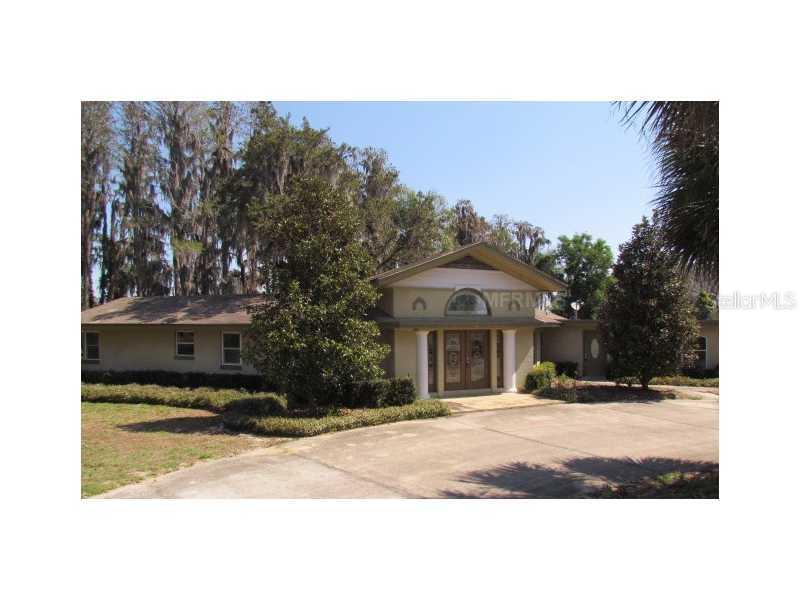 5836 Empire Church Rd., Groveland, FL 34736