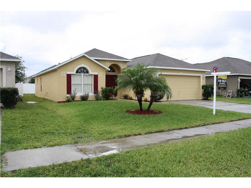 4730 Petal Pawpaw Ln., St. Cloud, FL 34772