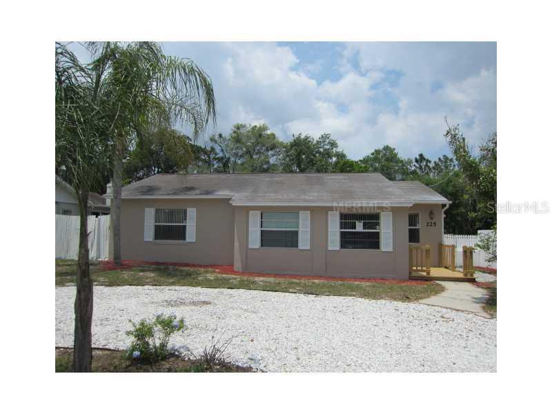 225 4th St., Winter Haven, FL 33881