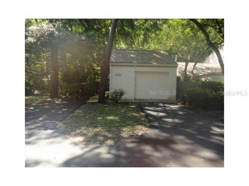 709 Glasgow Ct., Winter Springs, FL 32708