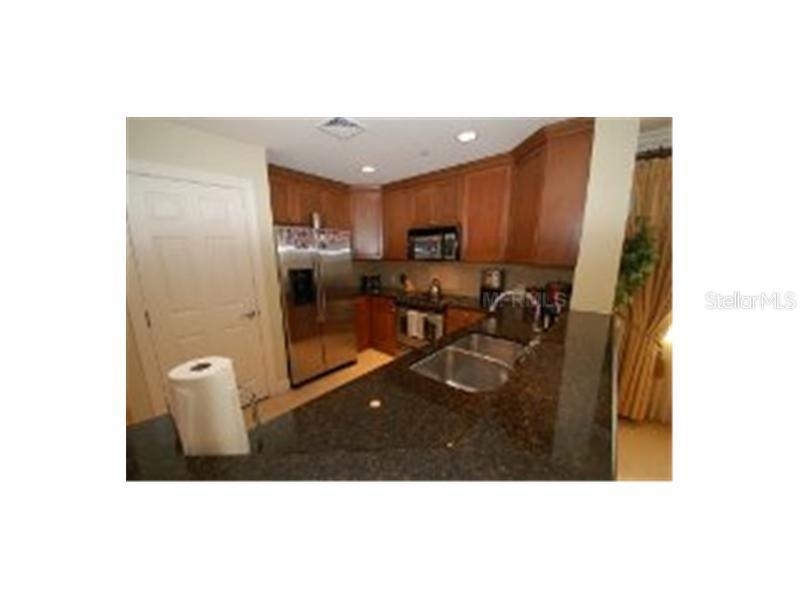 1360 Centre Court Ridge Dr. #301, Reunion, FL 34747