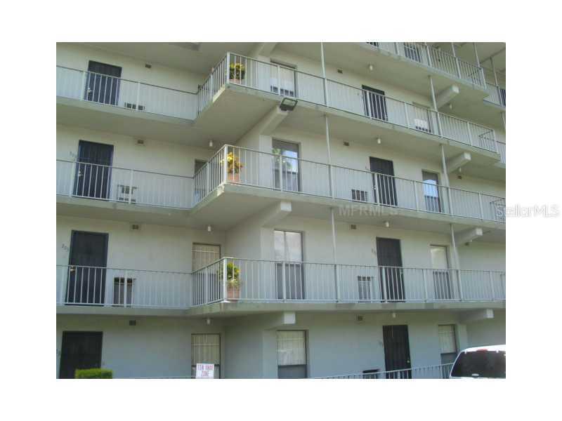 208 E Lake Howard Dr. #502, Winter Haven, FL 33881