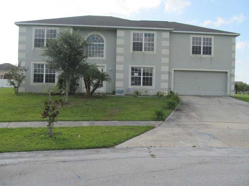 2337 Walnut Canyon Dr., Kissimmee, FL 34758