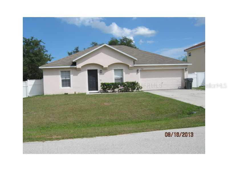 1962 Manatee Dr., Poinciana, FL 34759