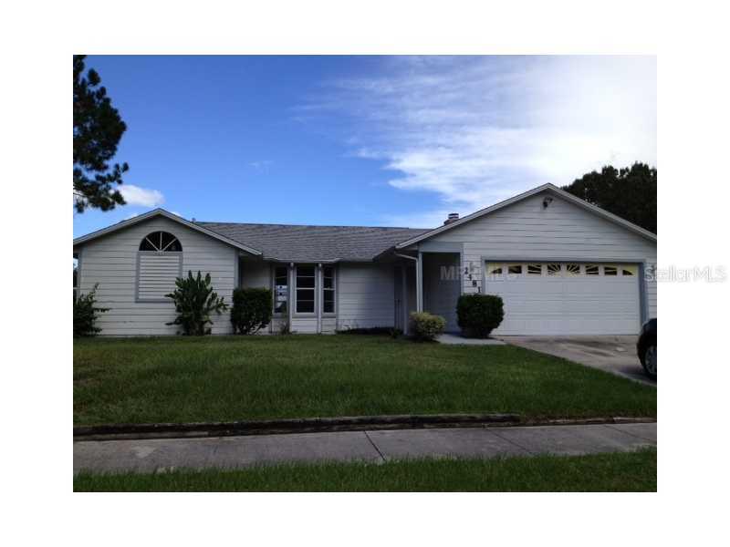 2481 Pine Chase Cir., St. Cloud, FL 34769
