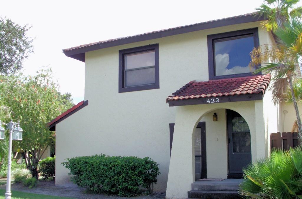 423 Hunter Cir., Kissimmee, FL 34758