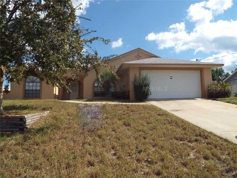1979 Lindhurst Ave., Deltona, FL 32725