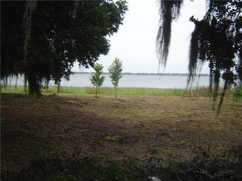 Lake Ariana Blvd., Auburndale, FL 33823