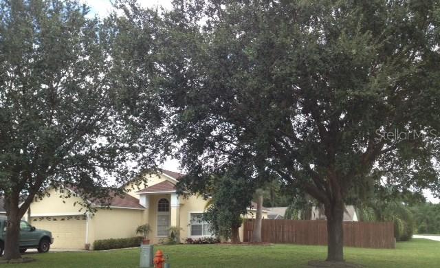 102 Sunrise Rd., Davenport, FL 33837