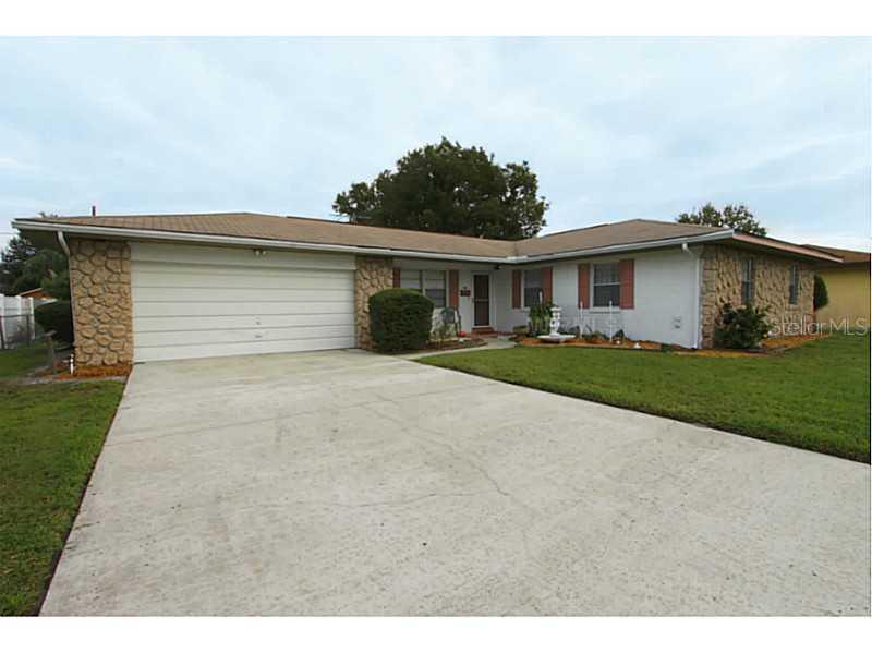 307 Virginia Ave, Saint Cloud, FL 34769