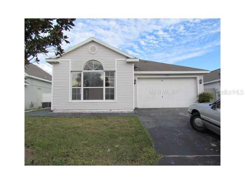 320 Belvoir Dr., Davenport, FL 33837