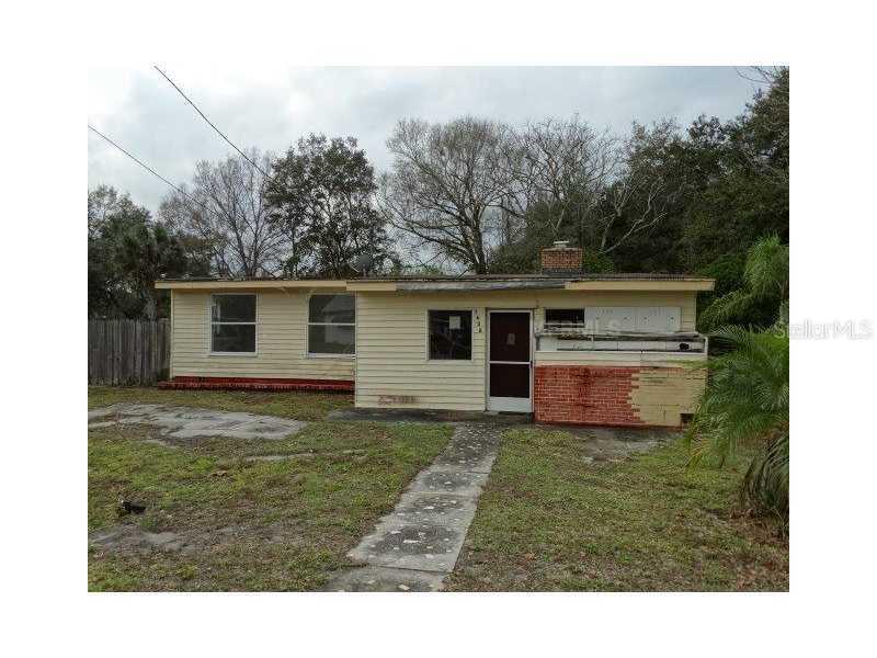 1608 Hope St., Intercession City, FL 33848