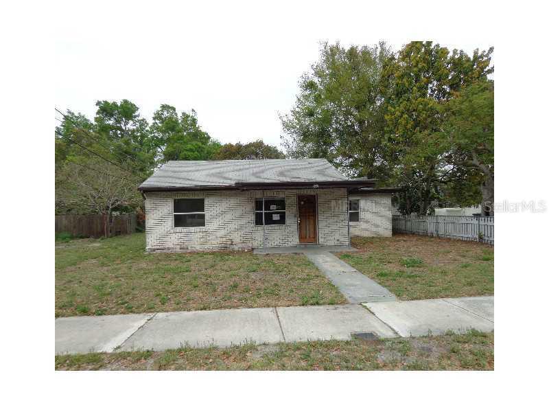 310 11th St., Saint Cloud, FL 34769