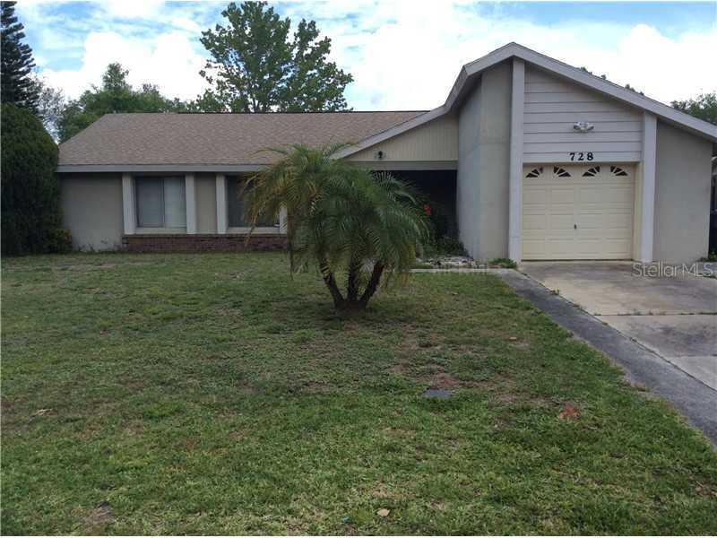728 Green Ct., Poinciana, FL 34759
