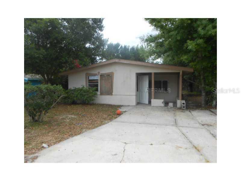 210 Lincoln Ct., Auburndale, FL 33823