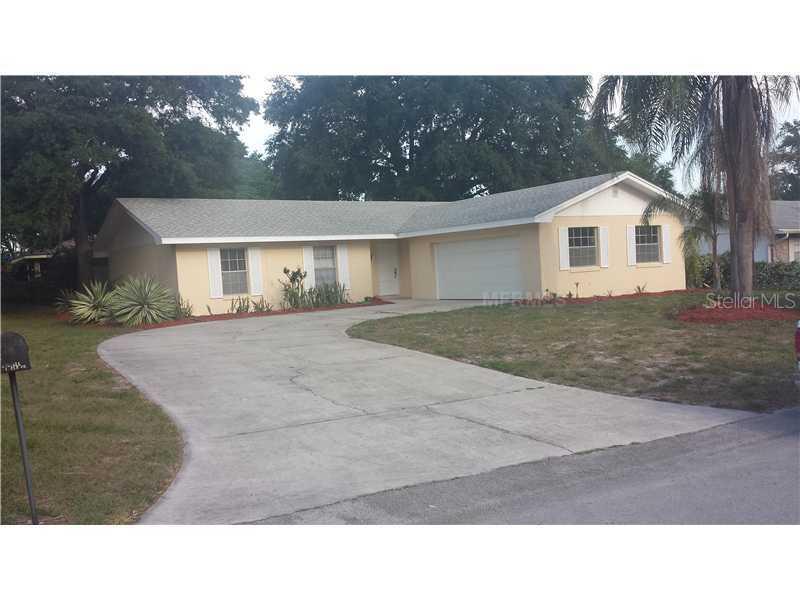 201 Durrell Cir., Winter Haven, FL 33884