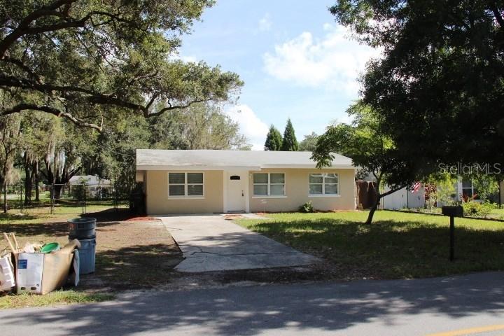 2717 Avenue J, Winter Haven, FL 33881