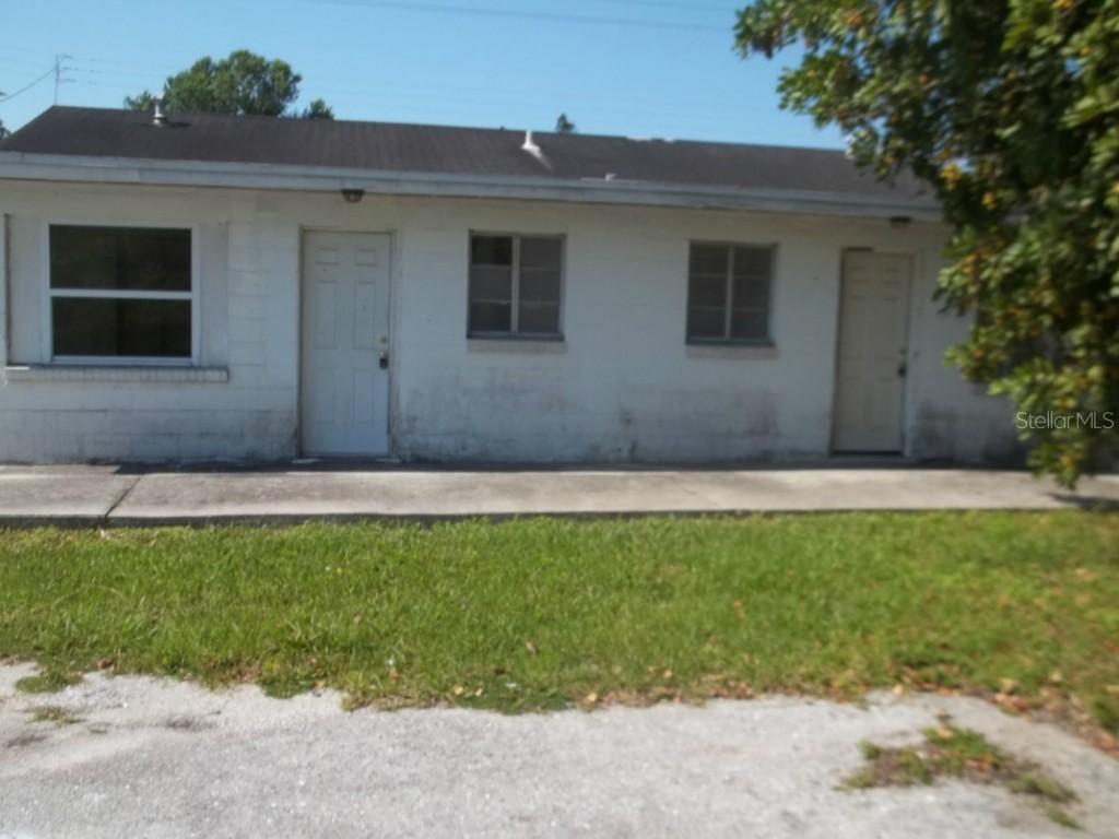 2102 19th Ave., Bradenton, FL 34205
